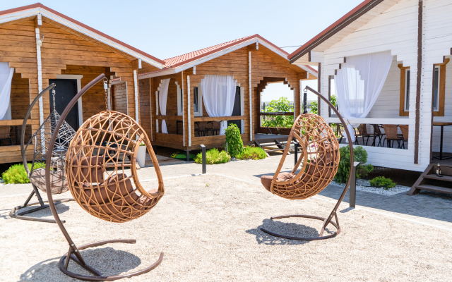 Белый песок