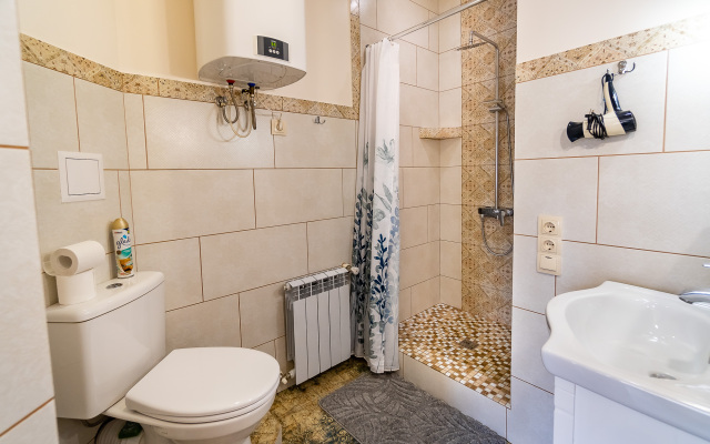 Rahil Guest House