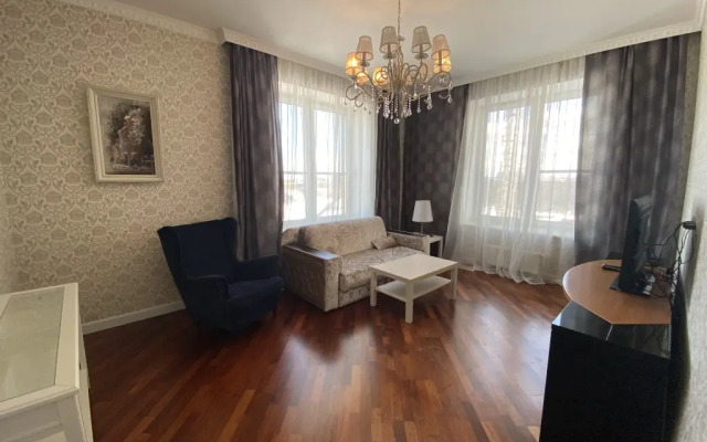 Samotsvet 16 Na Kievskoy 3 Apartments