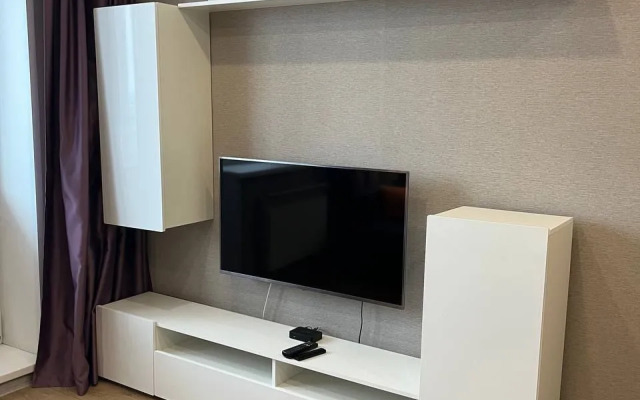 Uyutnaya Odnushka S Prekrasnym Vidom Iz Okon Flat