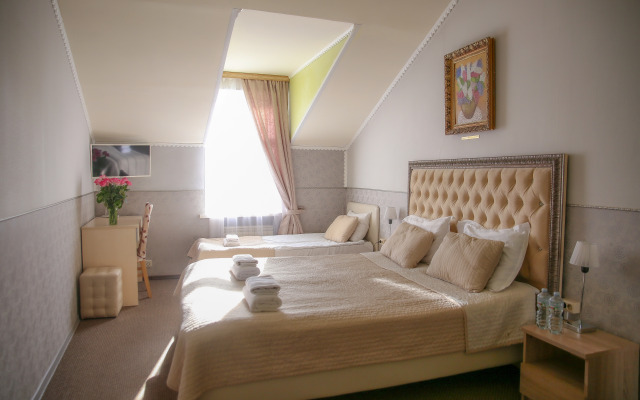 Tsitadel Komfort Hotel