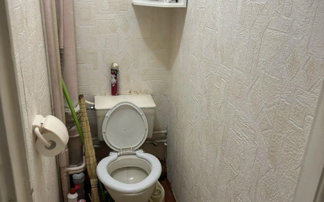 Апартаменты 2-х комнатная на 50 лет Октября 23