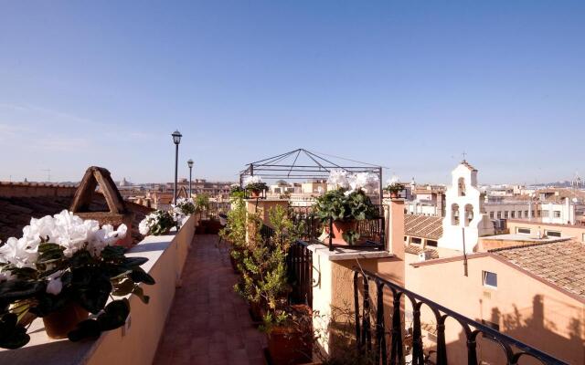 Hotel Trevi
