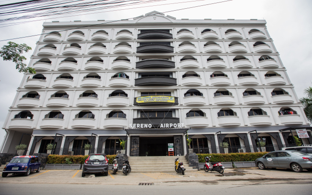 ZEN Rooms Soi Chom Chan Apartments