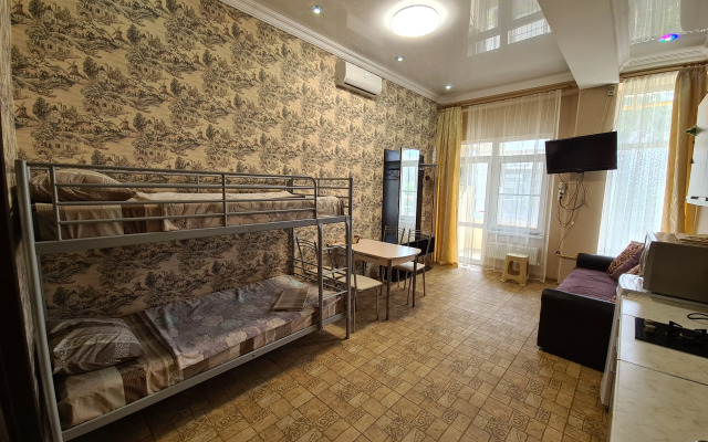 S Otdelnym Vkhodom Flat