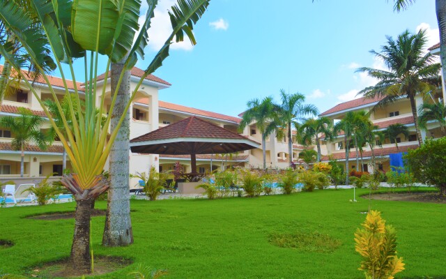 The Palm Beach Luxury Condo Apart-Hotel