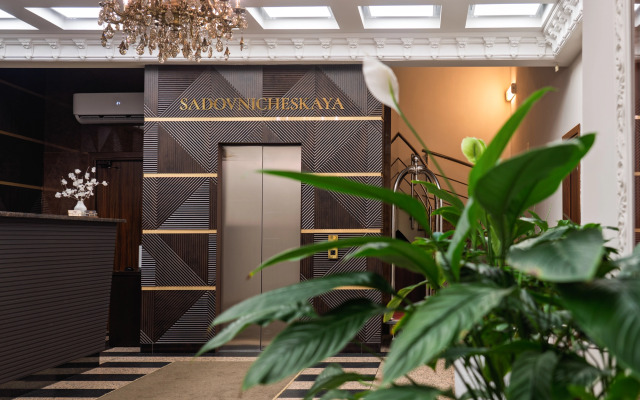 Sadovnicheskaya Hotel
