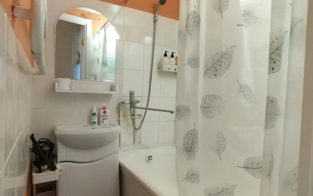 Апартаменты Птицеградская