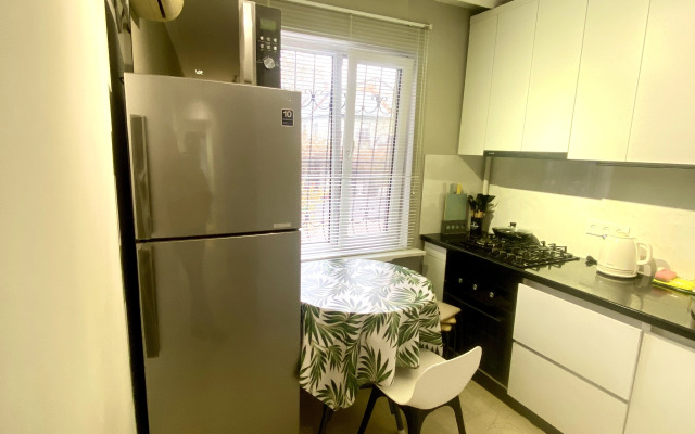 3-komnatnaya Na Kunaeva Flat