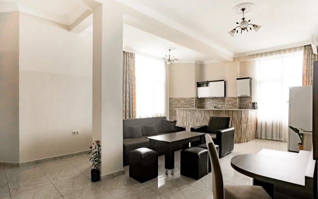 37B Apartments