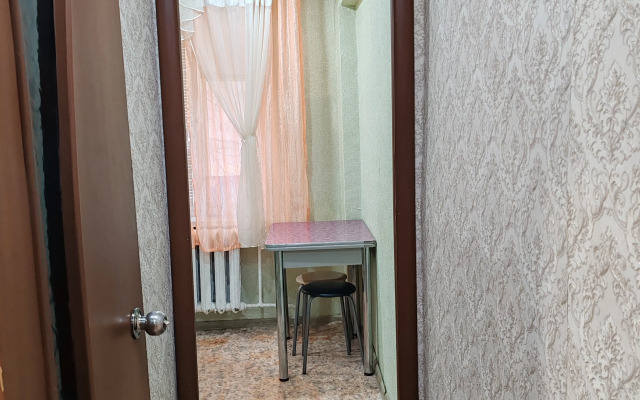 Odnokomnatnaya 8 Mikrorayon Flat
