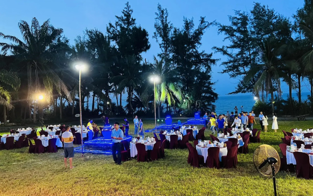 Lang Co Beach Resort