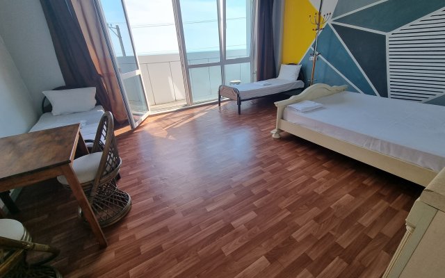 Na beregu Mini Hotel