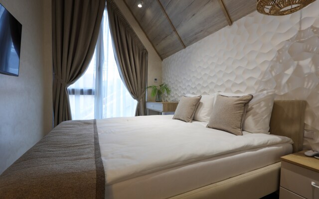 Chalet Mont Cristal by Provence