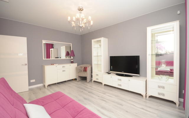 Апартаменты 3х комнатные на Отрадной 15