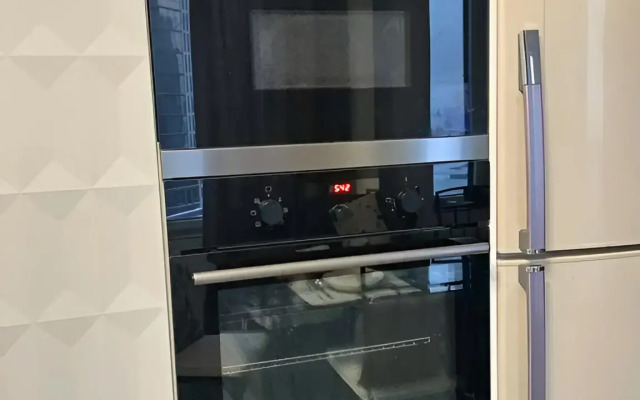 Квартира Маска Зайца Сибгата Хакима 60