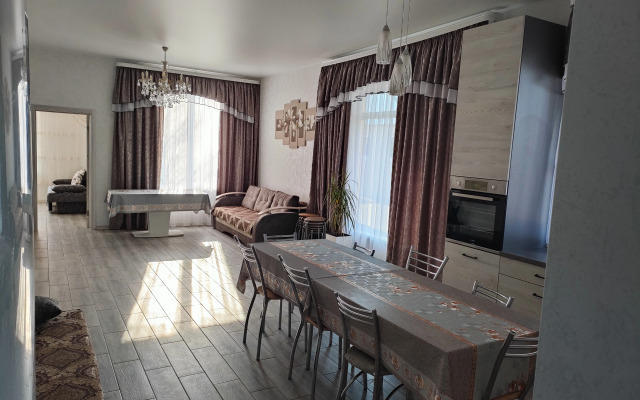 Частный дом отдельный с баней