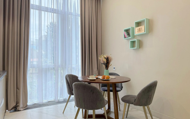 InSochi v samom centre Sochi na Navaginskoj N425 Apartments