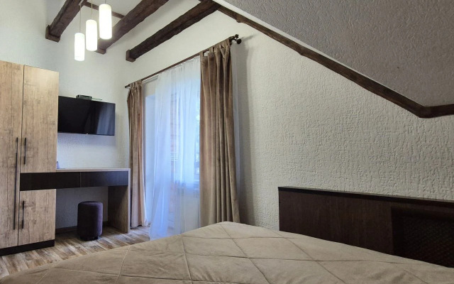 Kamenny Tsvetok Guest House