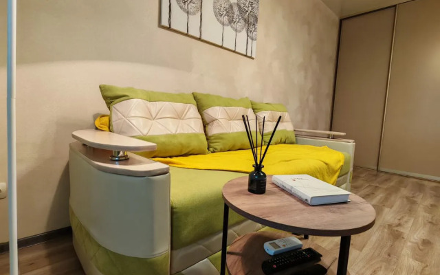 Briant Ryadom S Dalgau Flat