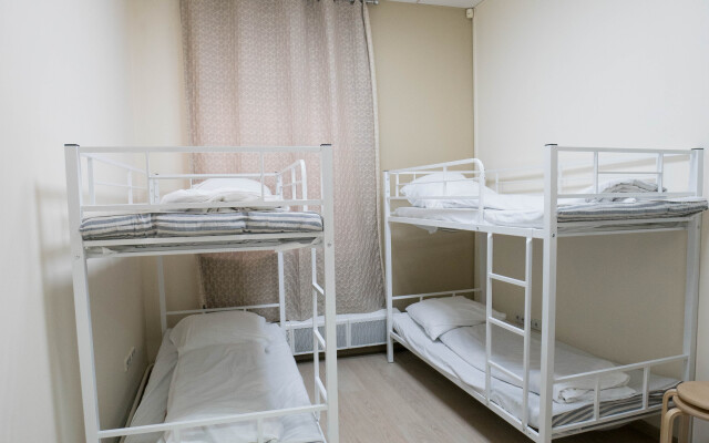 Vse Medvedi All Bears Hostel