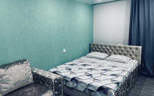 Семейный номер Comfort (2 отдельные кровати, двуспальная кровать и диван) — фото 2