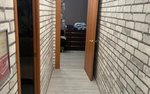 Ryadom s naberezhnoy Apartments
