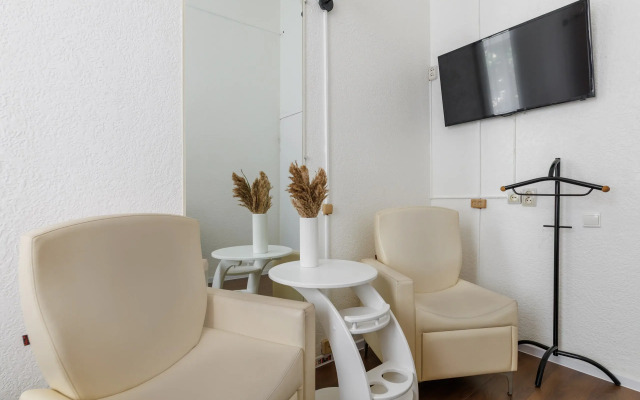 Апартаменты 4 спальни на Владимирском