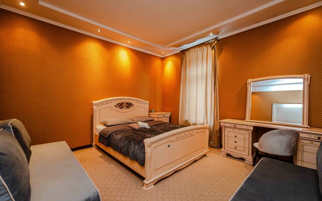 Derevnya Yusupovo S Basseynom I Saunoy Private House