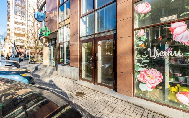 Апартаменты в центре Екатеринбурга на Белинского 30 (678)