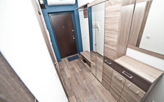 Maryin Dom na Malysheva, 42a Apartmemts