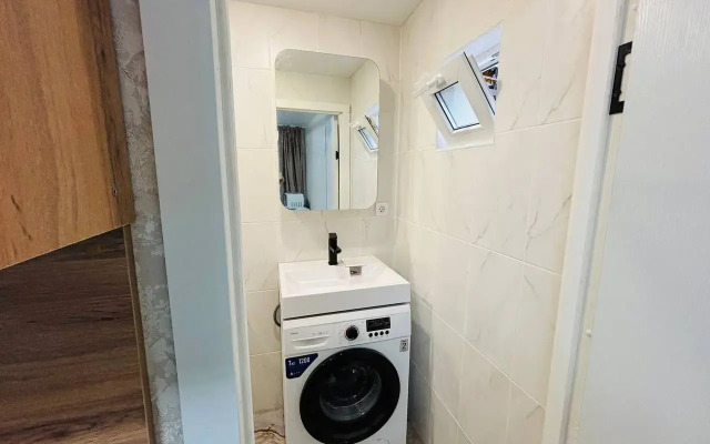 S Basseynom Apartments