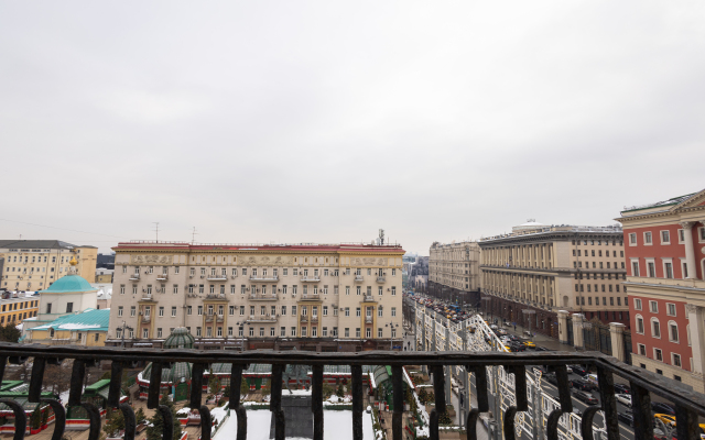Ryadom S Kremlem I Krasnoy Ploschadyyu Flat