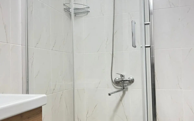 Buton Apartments