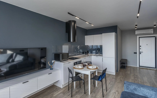 Квартира С видом на Море Высокий Этаж Витражные Окна