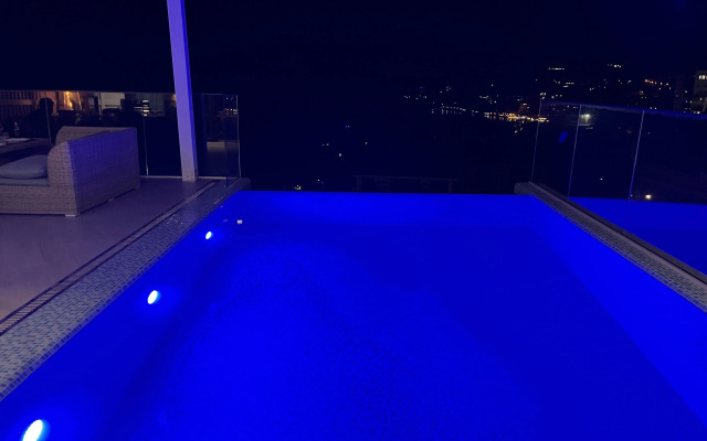 Stella Villa