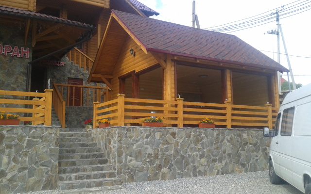 Charda Hotel
