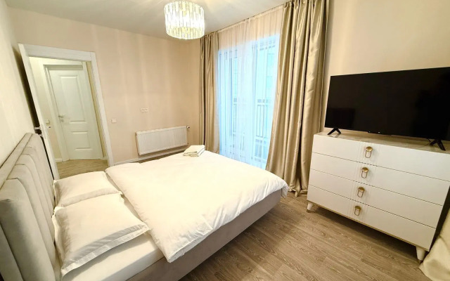 Lyuks V Mezhdurechye Flat
