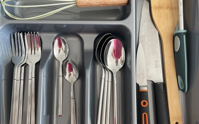 S Sovremennym Dizaynom I Mebelyu Flat