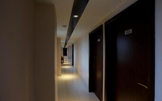 Orchid Business Hotel