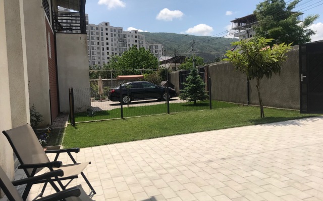 V Tbilisi Guest House