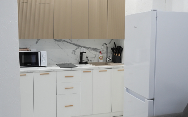 Апартаменты на Светлой 18 (306)