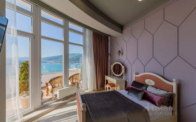 Квартира на Красногвардейской 38АлитА