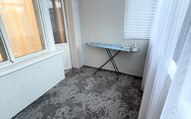 Dvukhkomnatnaya Dolinsk Flat