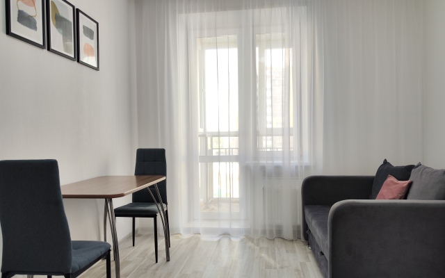 Panda Home vozle ozera Apartments