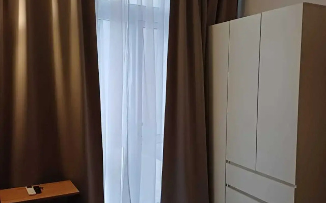 Na Krymskoy Ulitse 49 Flat