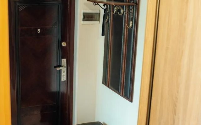 Квартира Трёхкомнатная на Зубковой