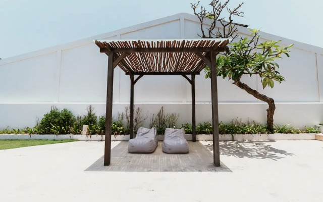 Nalas Villa