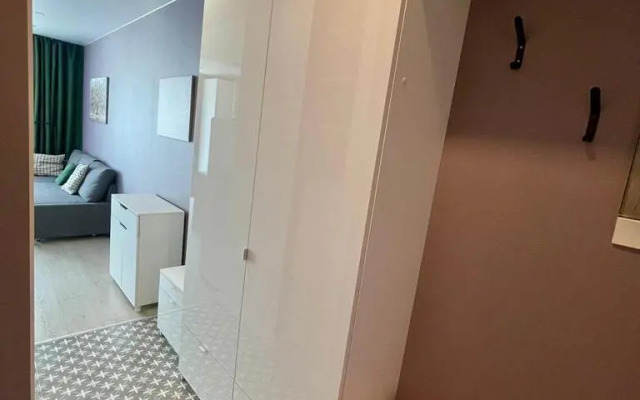 Na Bulvare Aleksandra Grina 2k1 Apartments