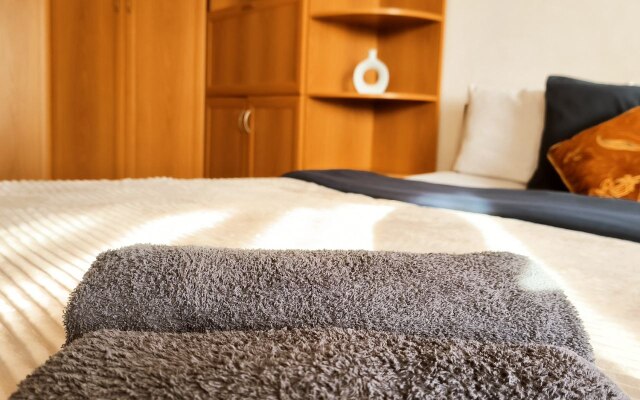 Evro-apartamenty Lora Home na Varshavskom shosse Apartments